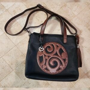 Brighton Kensington London Groove Medallion Crossbody Purse Black/Brown